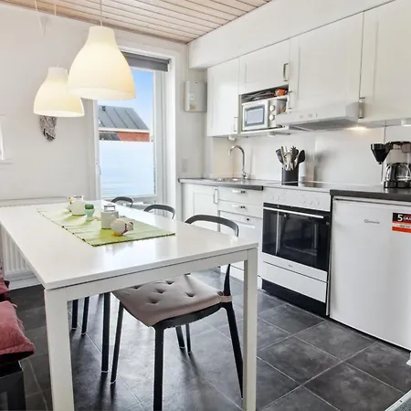 Alfa - 2-3km From The Sea By Interhome