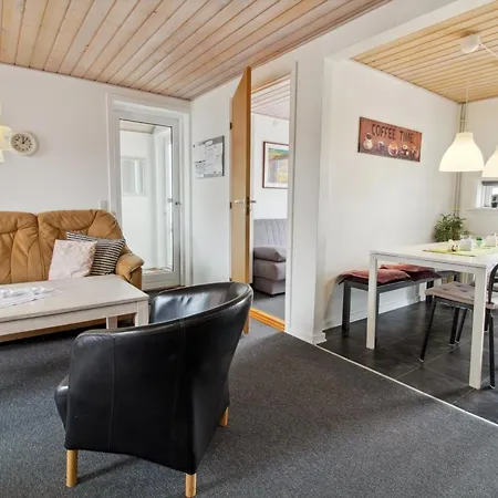 דירה Alfa - 2-3km From The Sea By Interhome